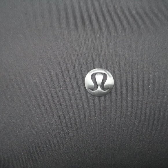 Lululemon Athletica Ladies Size 10 Black Mesh Wonder Under Crop/Capri Leggings - Picture 3 of 9